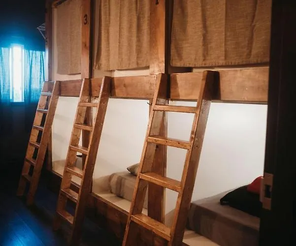 Dormitory Room Mixed